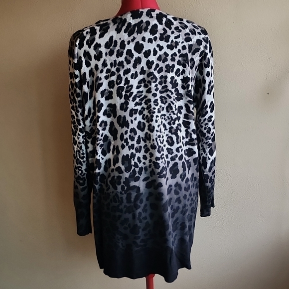 GORGEOUS JM COLLECTION LEOPARD TUNIC SWEATER!!! - Picture 2 of 8
